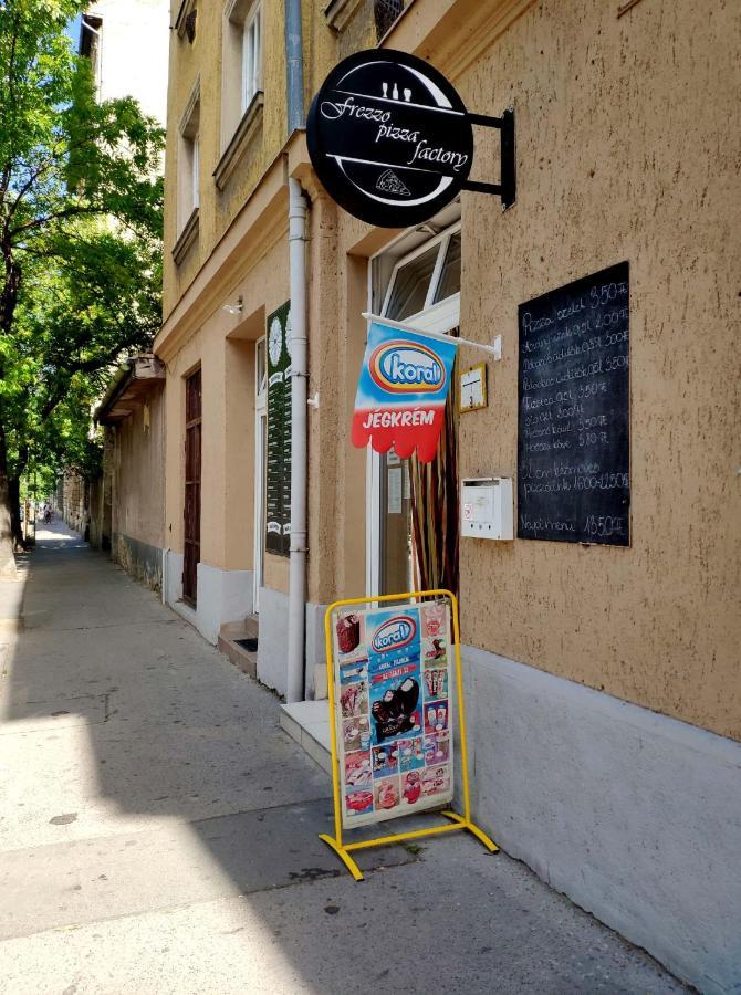 Mentha Apartments Deluxe - Mad Budapest Luaran gambar